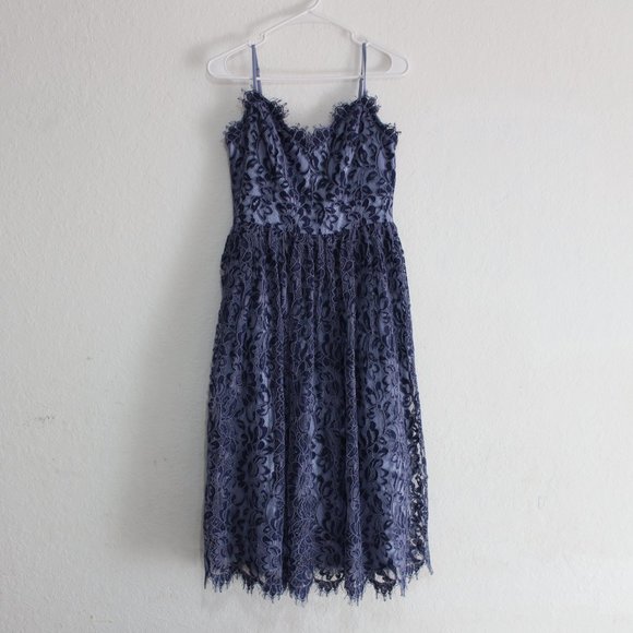 Eliza J Dresses & Skirts - Eliza J gathered lace midi dress size 4